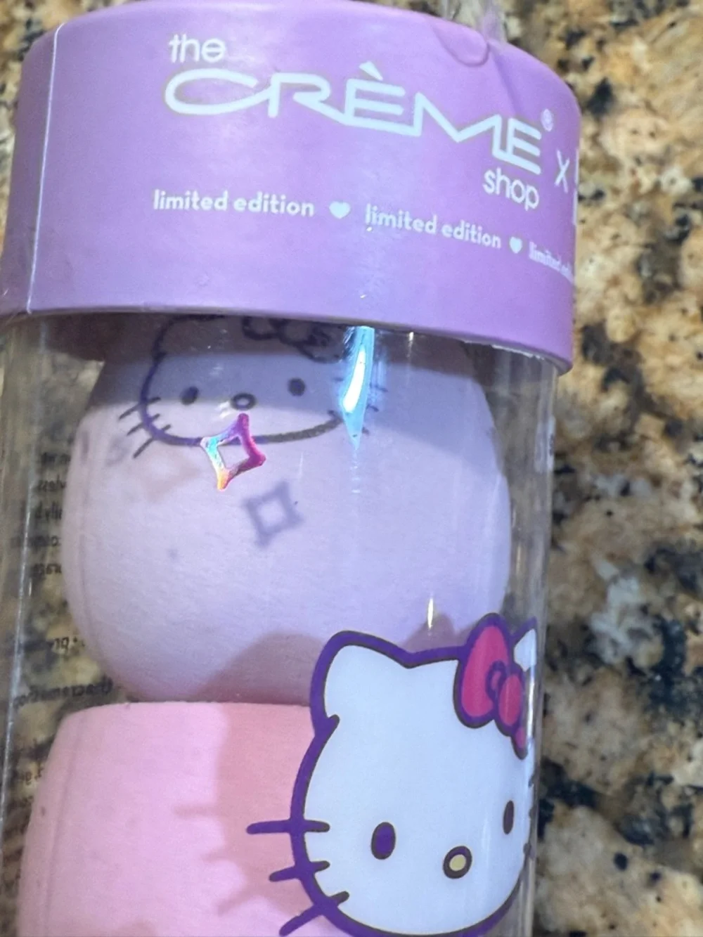 NIB The Crème Shop x Hello Kitty Makeup Blending Sponge Set